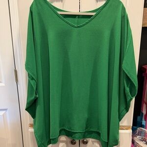 SHEIN Green Loose-Fit Top